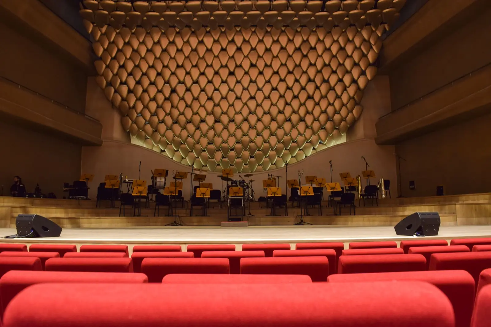Theater & Entertainment